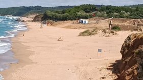 28 لغم بحري قرب شاطئ سياحي في تركيا!