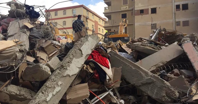 Un effondrement d’immeubles dans le nord de l’Égypte, cinq morts