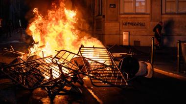 Émeutes après la mort de Nahel: Près de 1 000 interpellations pour la 4e nuit