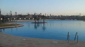 مسابح على الهواء الطلق في متنزه الصابلات (صور)