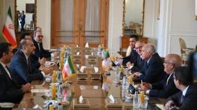 مباحثات بين الجزائر وإيران حول الترشّح للالتحاق بمجموعة بريكس (فيديو)