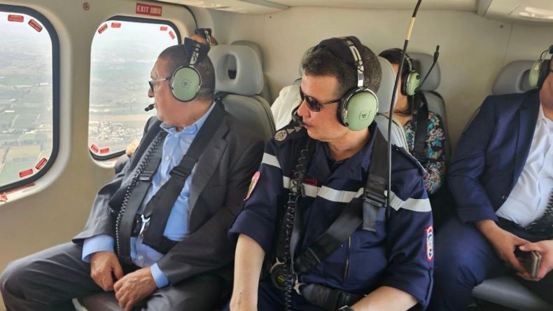 وزير الداخلية يعاين الأضرار الناجمة عن حرائق الغابات في البويرة وبجاية (صور)