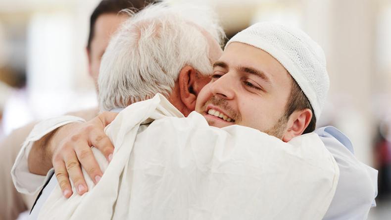 هذه عادات استقبال الحجاج في الدول العربية