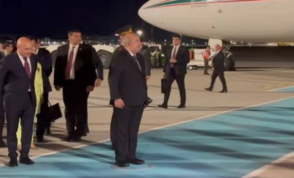 Le président de la République poursuit sa visite de travail en Turquie