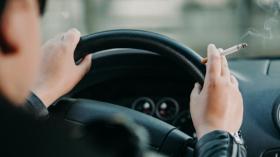 Ce pays européen va bientôt interdire la cigarette en voiture avec enfant