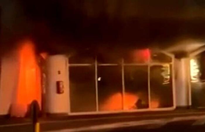 Un incendie provoque la fermeture de cet aéroport italien