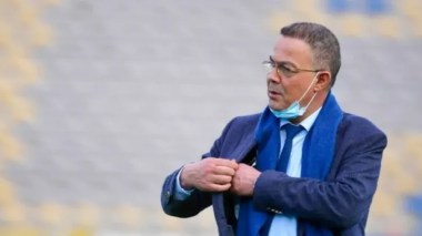 Un joueur égyptien refuse de serrer la main de Lakdjaâ (VIDEO)