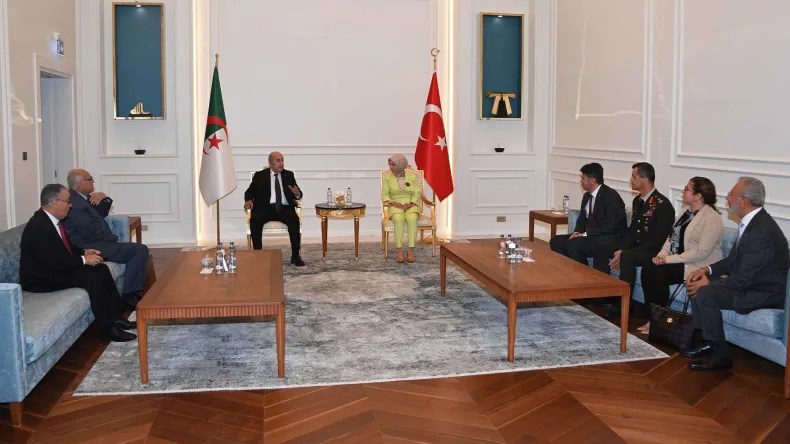 Le président de la République poursuit sa visite de travail en Turquie