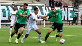 3 أندية تبدأ الموسم الجديد بِمُدرّجات شاغرة