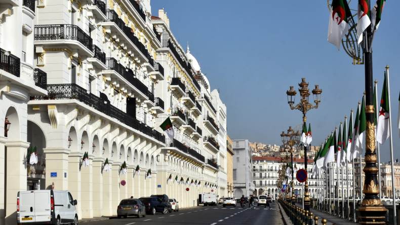 غلق مؤقت لبعض محاور الطرقات في العاصمة