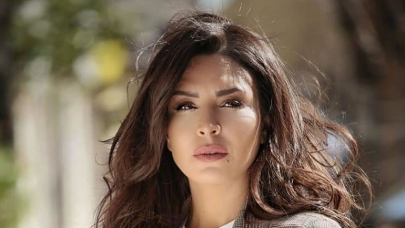 آمال بوشوشة تروج للتراث ونوال الزغبي تعيد عبارات الرئيس