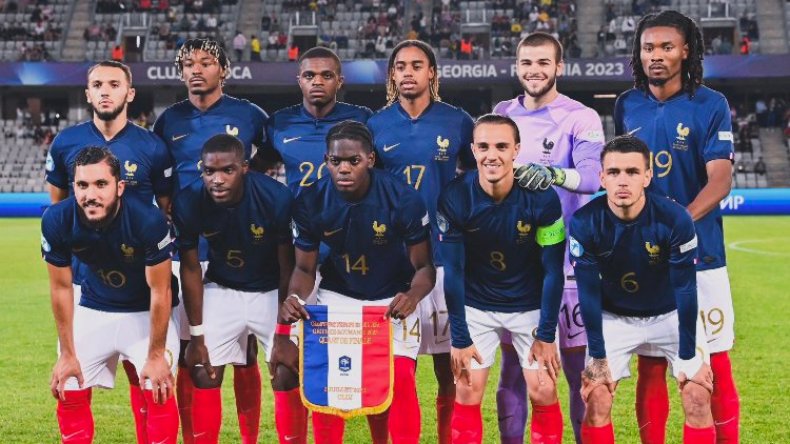 فرنسا تُقصى.. مأساة “بؤساء فيكتور هيغو”