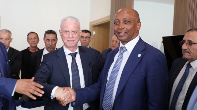 رخصة من “الكاف” لِزفيزف