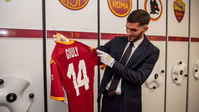 فريق اللاعب عوّار يُلغي التربّص الآسيوي بِسبب الاحتيال