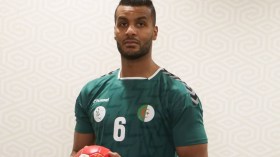 الجزائري مسعود بركوس يغادر إيستر ويلتحق بـ ديجون الفرنسي