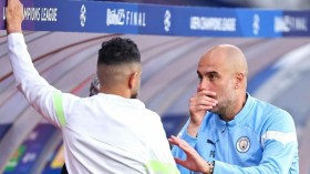 محرز فقد الثقة في غوارديولا بسبب المبالغة في إجلاسه في الاحتياط