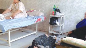 مرافقو المرضى يعرقلون المصالح الطبية بالمستشفيات !