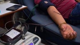 عزوف عن التبرع بالدم في الصيف ونداءات لتعزيز المخزون