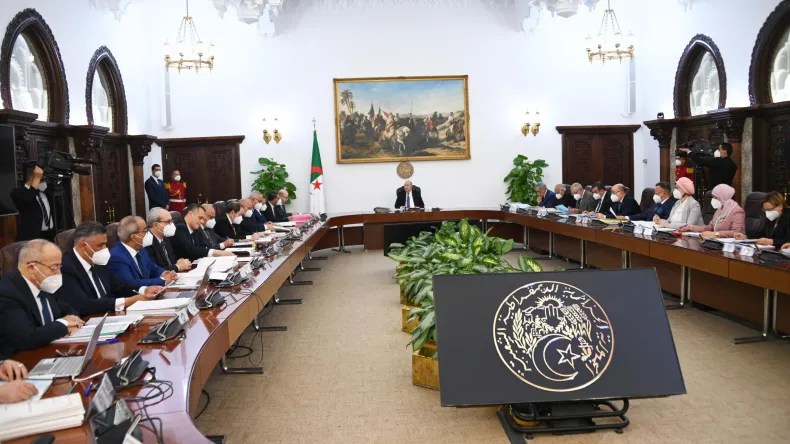 Le Sport (préparatifs des JO de Paris), la poste et l’épuration d’eau sur la table du Conseil des ministres