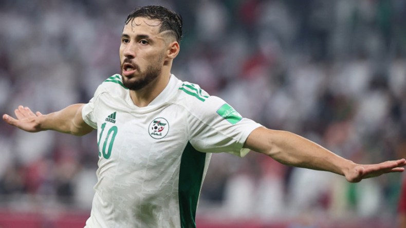 نادي الرجاء يعقد اجتماعا حاسما مع وكيل بلايلي