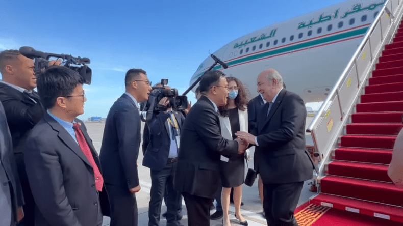 بالفيديو.. الرئيس تبون يصل إلى مقاطعة شنجن جنوب الصين