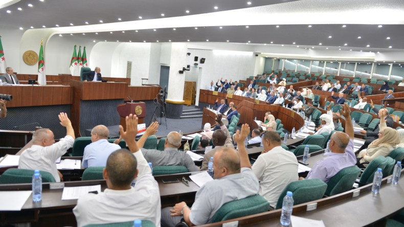 نواب المجلس الشعبي يصادقون على قانون جديد