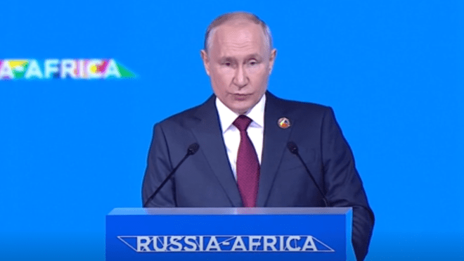 بوتين يتعهد بتصدير القمح مجانا لدول إفريقية