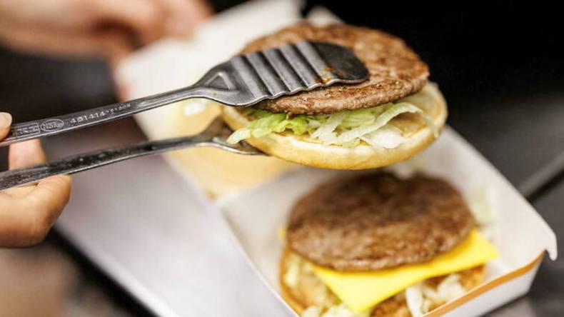 في 8 نقاط.. هذه نصائح “حماية المستهلك” لتجنب مخاطر التسمم