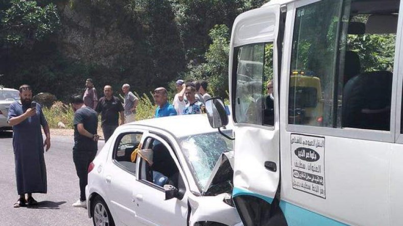 إصابة 11 شخصا بجروح في حادث مرور بجيجل