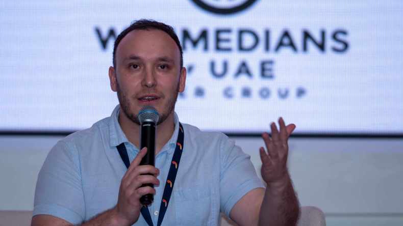 المستشار والمدير الفرعي في ويكيميديا يجيب على أسئلة الشروق أونلاين