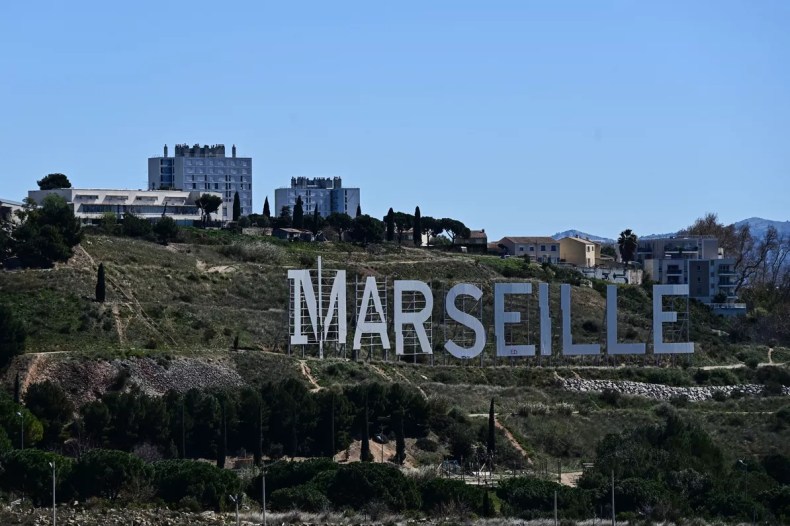Marseille: Un jeune homme tué par balles dans une cité des quartiers nord