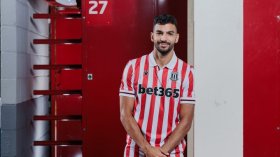 مهدي ليريس يلتحق بصفوف فريق ستوك سيتي