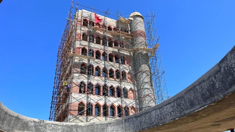 رفع العراقيل عن 71 مشروعا سياحيا في الجزائر