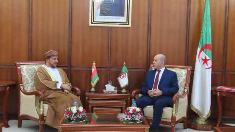 إعداد مذكرة تفاهم في قطاع الصحة بين الجزائر وسلطنة عمان