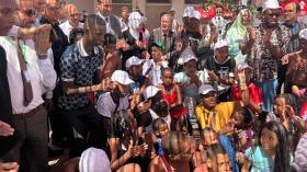 وزير السياحة يشارك 47 طفلا من بشار يوما ترفيهيا في العاصمة