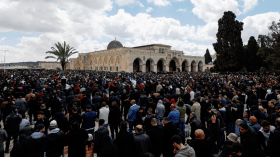 40 ألف مصلّ يقيمون صلاة الجمعة في المسجد الأقصى