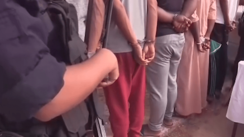 أمن أدرار يضع حدًّا لشبكة السطو على المنازل (فيديو)