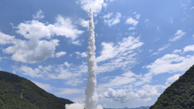 الصين تطلق 5 أقمار صناعية لتوفير خدمات “الاستشعار عن بعد”