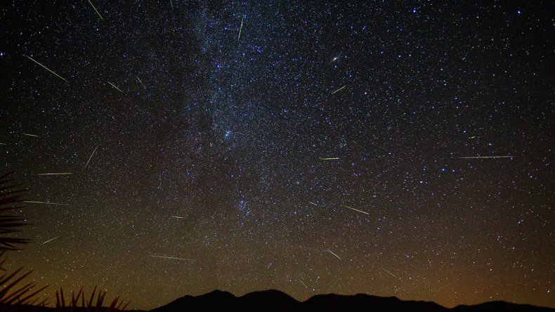 العالم على موعد مع ظاهرة فلكية فريدة يوم الأحد