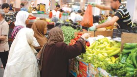 موجة الحر ترفع أسعار الخضر الموسمية