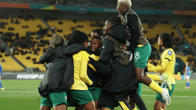 مونديال السيدات.. جنوب إفريقيا تطيح بإيطاليا وتتأهل إلى ثمن النهائي(فيديو)