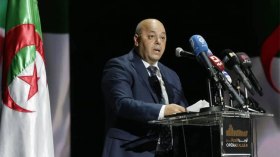 الجيش هو الحصن الذي يصد كل المؤامرات ضد الجزائر