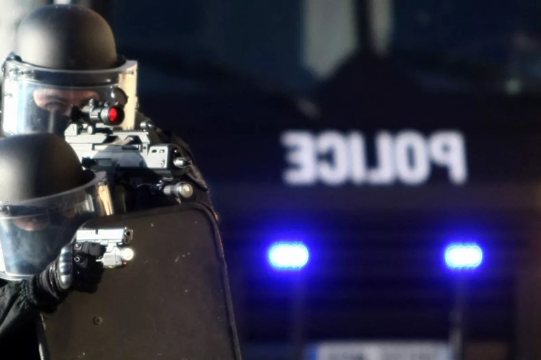 Décès d’un homme en marge des émeutes à Marseille : cinq policiers du Raid en garde à vue
