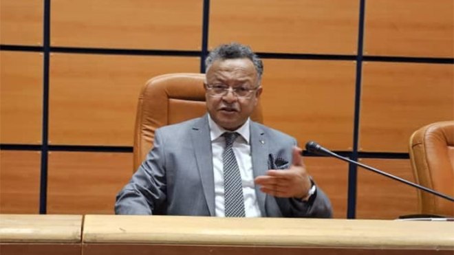 بداري يطلق عمل الشبكة الوطنية للحوسبة المكثفة