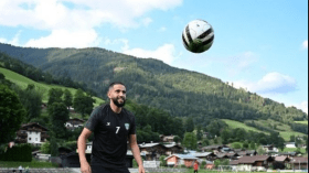 جماهير الأهلي السعودي ترفض تسريح بودبوز