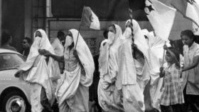 إمام مغربي يتحدث عن تمسك الجزائريات بدينهن ويذكر هذه القصة