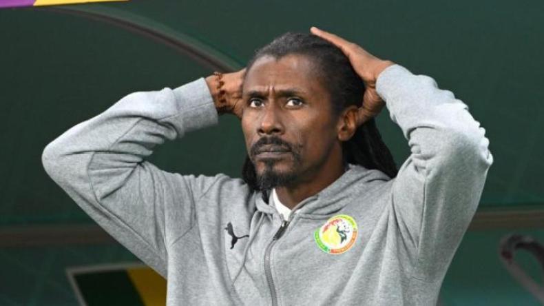 مدرب السنيغال لن يُسافر إلى رواندا بِسبب مُواجهة الجزائر