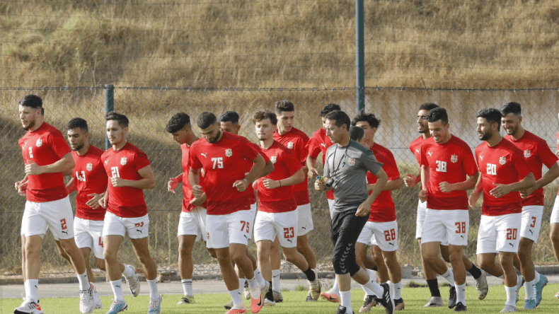 شباب بلوزداد يدعم صفوفه بلاعبين جديدين