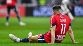 فرص مشاركة آدم الوناس في مواجهتَي تنزانيا والسنيغال تتضاءل