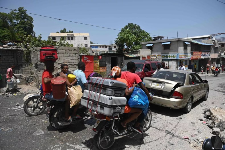 Haïti: Les violences des gangs ont fait plus de 2400 morts depuis le 1er janvier